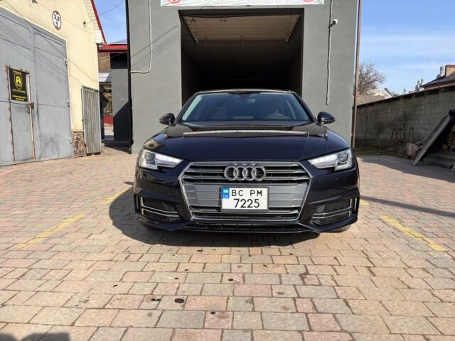 Чорний Ауді А4, об'ємом двигуна 2 л та пробігом 61 тис. км за 21750 $, фото 1 на Automoto.ua