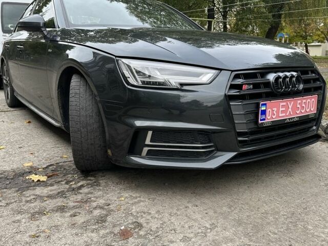 Черный Ауди А4, объемом двигателя 2 л и пробегом 320 тыс. км за 17500 $, фото 3 на Automoto.ua