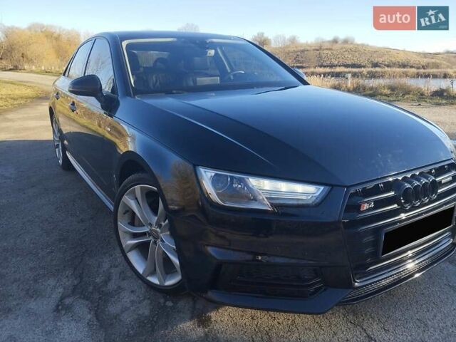 Чорний Ауді А4, об'ємом двигуна 1.98 л та пробігом 193 тис. км за 17000 $, фото 7 на Automoto.ua