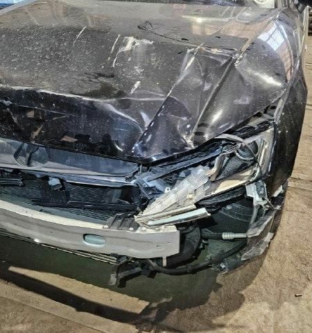 Черный Ауди А4, объемом двигателя 2 л и пробегом 128 тыс. км за 12500 $, фото 3 на Automoto.ua