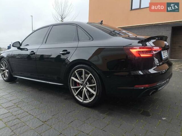 Черный Ауди А4, объемом двигателя 2 л и пробегом 127 тыс. км за 19999 $, фото 13 на Automoto.ua