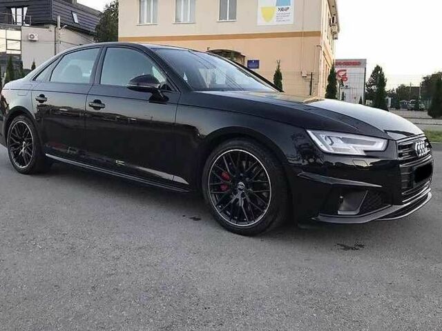 Черный Ауди А4, объемом двигателя 2 л и пробегом 35 тыс. км за 14000 $, фото 7 на Automoto.ua