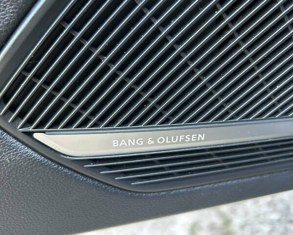 Чорний Ауді А4, об'ємом двигуна 2 л та пробігом 166 тис. км за 21500 $, фото 15 на Automoto.ua