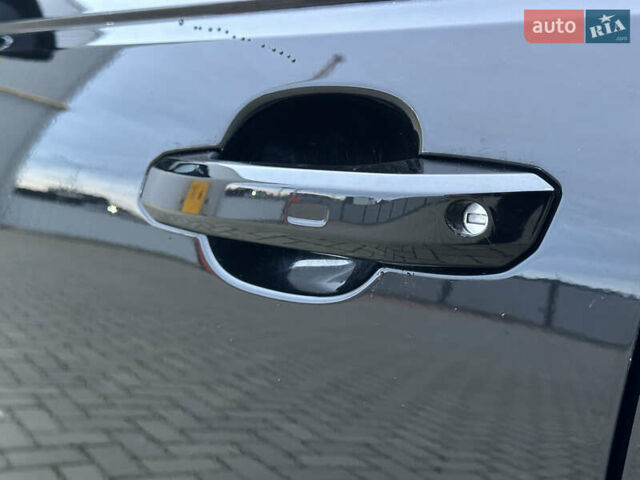 Чорний Ауді А4, об'ємом двигуна 1.97 л та пробігом 205 тис. км за 20999 $, фото 11 на Automoto.ua