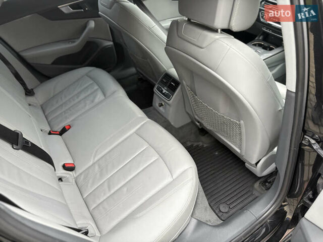 Черный Ауди А4, объемом двигателя 2 л и пробегом 126 тыс. км за 17700 $, фото 35 на Automoto.ua