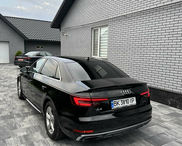 Черный Ауди А4, объемом двигателя 1.98 л и пробегом 128 тыс. км за 20000 $, фото 9 на Automoto.ua