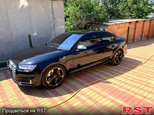 Ауди А4 2018 в Харькове на Automoto.ua Черный Ауди А4, объемом двигателя 3 л и пробегом 0 тыс. км за 26000 $, фото 4 на Automoto.ua