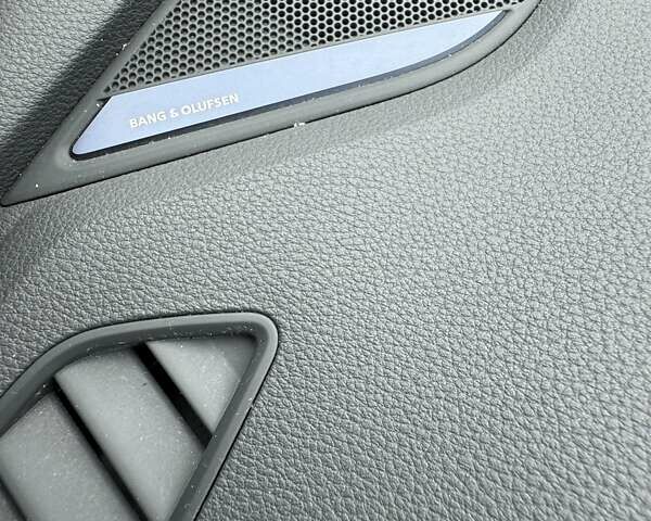 Черный Ауди А4, объемом двигателя 1.98 л и пробегом 54 тыс. км за 18990 $, фото 7 на Automoto.ua