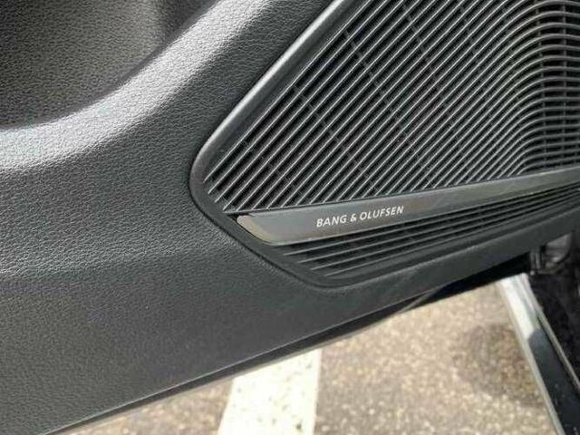 Черный Ауди А4, объемом двигателя 2 л и пробегом 140 тыс. км за 14100 $, фото 7 на Automoto.ua