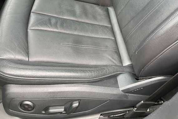 Чорний Ауді А4, об'ємом двигуна 2 л та пробігом 102 тис. км за 15000 $, фото 6 на Automoto.ua