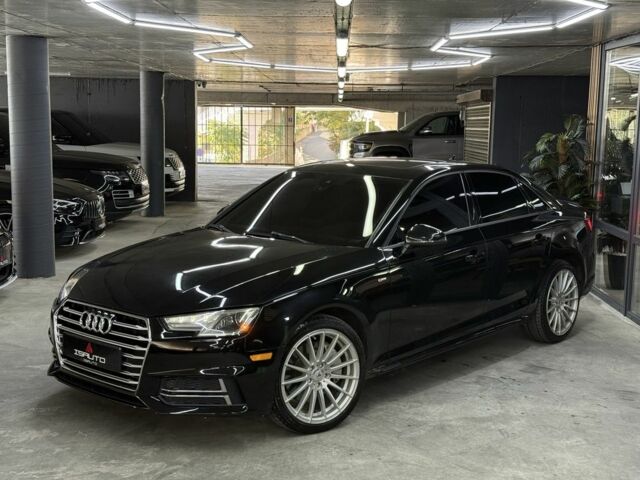 Чорний Ауді А4, об'ємом двигуна 2 л та пробігом 124 тис. км за 18700 $, фото 3 на Automoto.ua