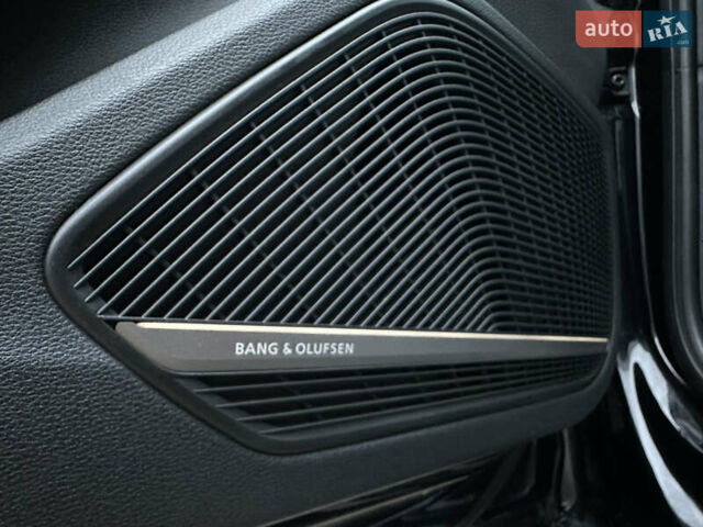 Чорний Ауді А4, об'ємом двигуна 1.97 л та пробігом 205 тис. км за 20999 $, фото 30 на Automoto.ua