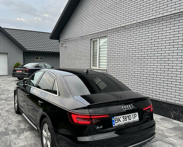 Черный Ауди А4, объемом двигателя 1.98 л и пробегом 128 тыс. км за 20000 $, фото 10 на Automoto.ua