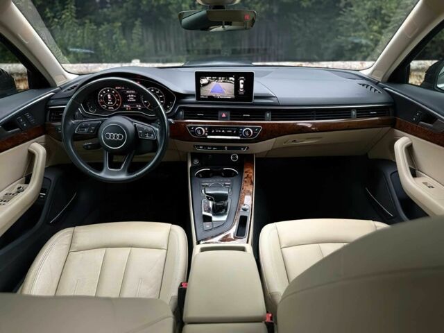 Черный Ауди А4, объемом двигателя 2 л и пробегом 49 тыс. км за 16000 $, фото 6 на Automoto.ua