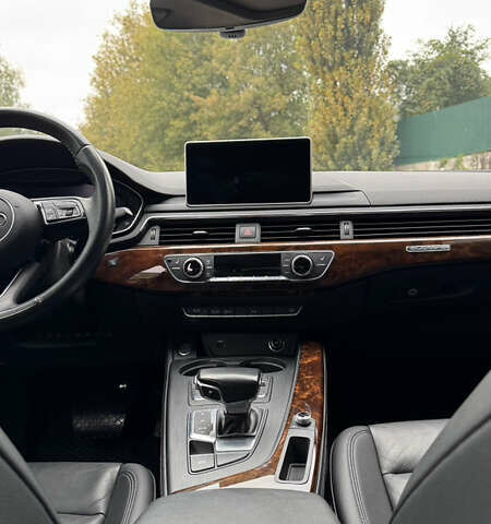 Черный Ауди А4, объемом двигателя 1.98 л и пробегом 97 тыс. км за 23000 $, фото 9 на Automoto.ua