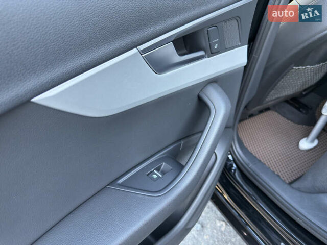 Ауди А4 2018 в Киеве на Automoto.ua Черный Ауди А4, объемом двигателя 1.98 л и пробегом 118 тыс. км за 22900 $, фото 34 на Automoto.ua