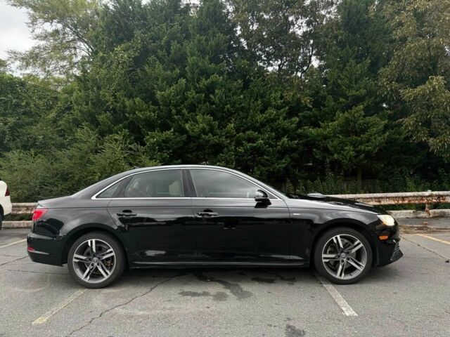 Черный Ауди А4, объемом двигателя 2 л и пробегом 49 тыс. км за 16000 $, фото 5 на Automoto.ua