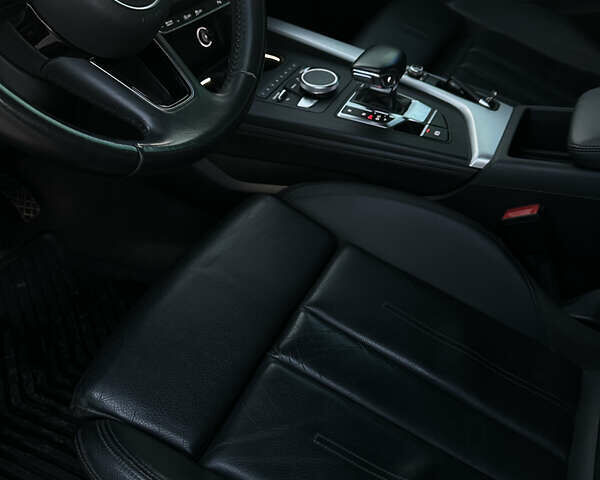 Чорний Ауді А4, об'ємом двигуна 1.98 л та пробігом 87 тис. км за 26500 $, фото 12 на Automoto.ua