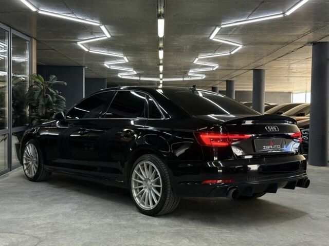 Чорний Ауді А4, об'ємом двигуна 2 л та пробігом 124 тис. км за 18700 $, фото 7 на Automoto.ua