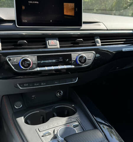 Ауди А4 2018 в Киеве на Automoto.ua Черный Ауди А4, объемом двигателя 1.98 л и пробегом 66 тыс. км за 28000 $, фото 10 на Automoto.ua