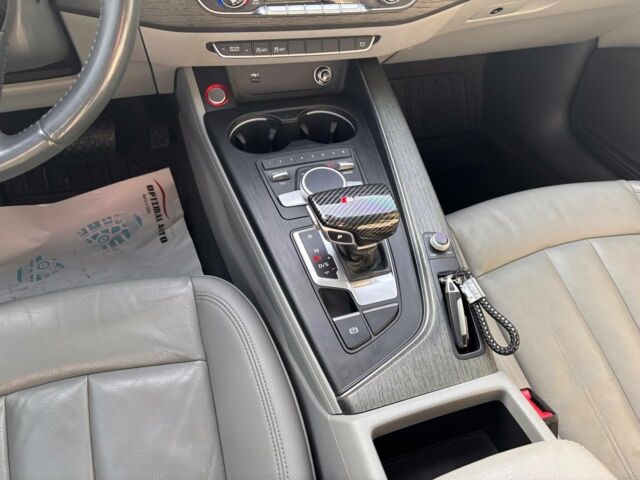 Чорний Ауді А4, об'ємом двигуна 2 л та пробігом 61 тис. км за 21750 $, фото 31 на Automoto.ua