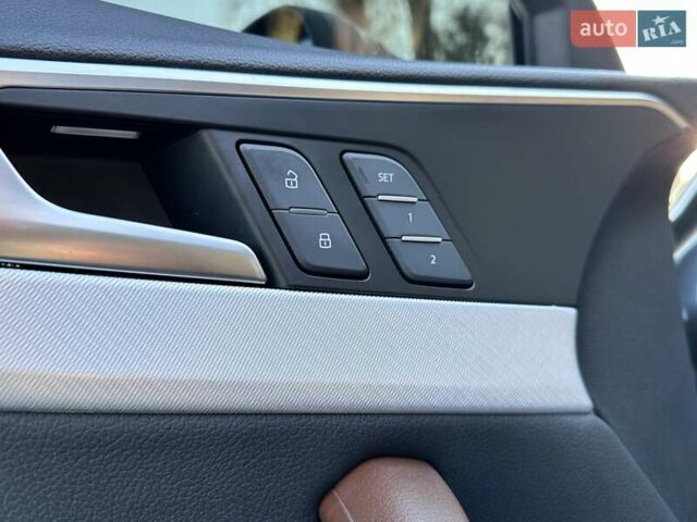 Чорний Ауді А4, об'ємом двигуна 1.98 л та пробігом 110 тис. км за 18999 $, фото 83 на Automoto.ua