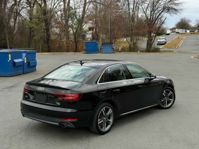 Чорний Ауді А4, об'ємом двигуна 2 л та пробігом 34 тис. км за 10000 $, фото 4 на Automoto.ua