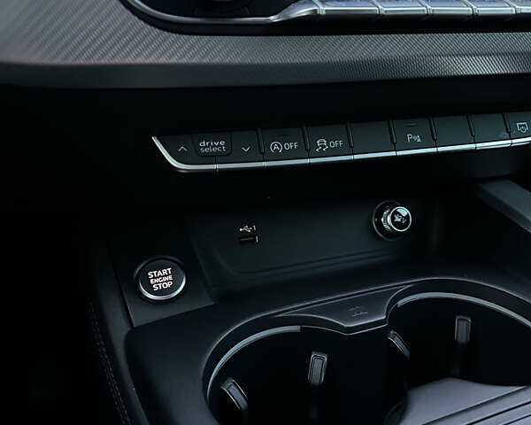 Чорний Ауді А4, об'ємом двигуна 1.98 л та пробігом 87 тис. км за 26500 $, фото 18 на Automoto.ua