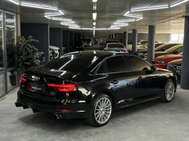 Чорний Ауді А4, об'ємом двигуна 2 л та пробігом 124 тис. км за 18700 $, фото 10 на Automoto.ua