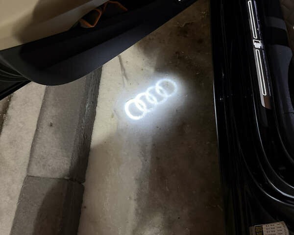 Черный Ауди А4, объемом двигателя 1.6 л и пробегом 96 тыс. км за 22000 $, фото 4 на Automoto.ua