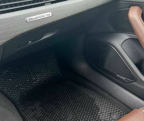 Чорний Ауді А4, об'ємом двигуна 2 л та пробігом 75 тис. км за 14000 $, фото 10 на Automoto.ua