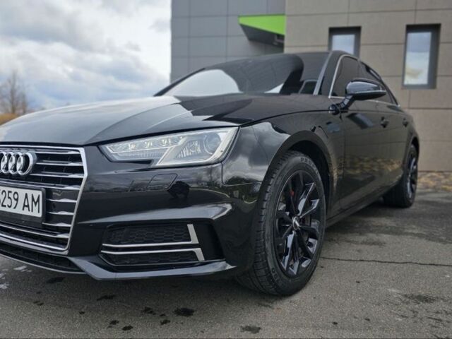 Черный Ауди А4, объемом двигателя 2 л и пробегом 89 тыс. км за 19999 $, фото 2 на Automoto.ua