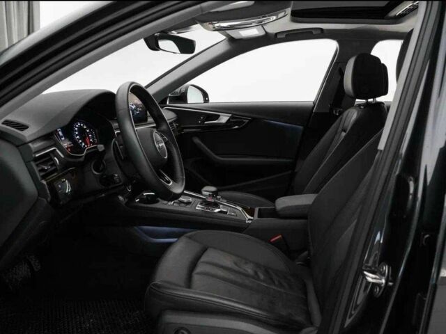 Черный Ауди А4, объемом двигателя 0 л и пробегом 55 тыс. км за 17900 $, фото 2 на Automoto.ua