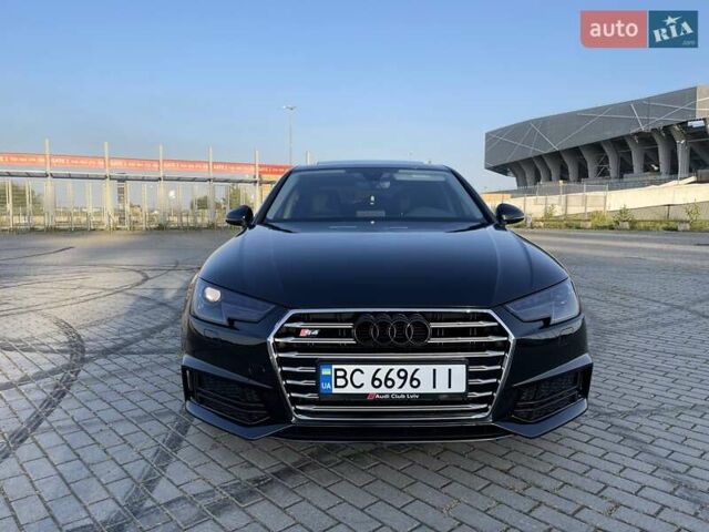 Черный Ауди А4, объемом двигателя 1.98 л и пробегом 31 тыс. км за 23200 $, фото 11 на Automoto.ua