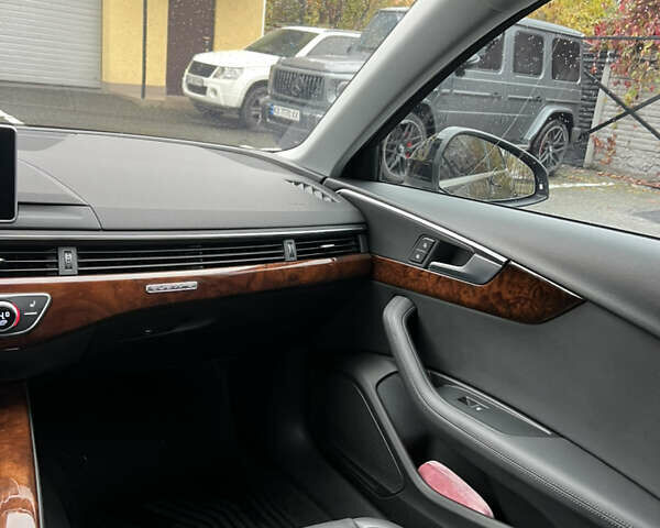 Черный Ауди А4, объемом двигателя 1.98 л и пробегом 67 тыс. км за 27700 $, фото 16 на Automoto.ua