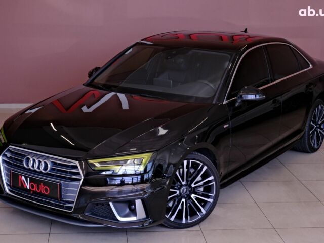 Черный Ауди А4, объемом двигателя 2 л и пробегом 161 тыс. км за 23900 $, фото 1 на Automoto.ua