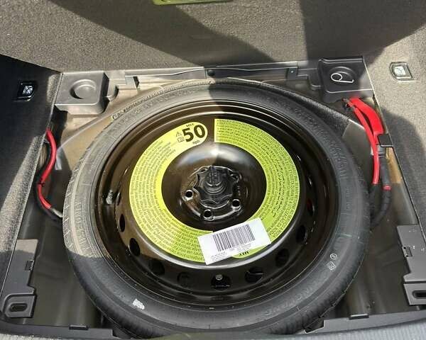 Черный Ауди А4, объемом двигателя 1.98 л и пробегом 78 тыс. км за 23700 $, фото 16 на Automoto.ua