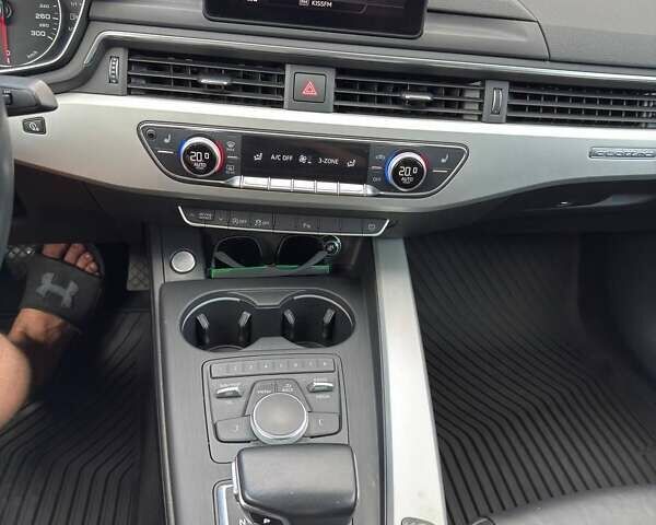 Черный Ауди А4, объемом двигателя 1.98 л и пробегом 78 тыс. км за 23700 $, фото 1 на Automoto.ua