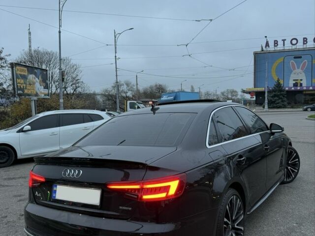 Чорний Ауді А4, об'ємом двигуна 2 л та пробігом 160 тис. км за 18700 $, фото 6 на Automoto.ua