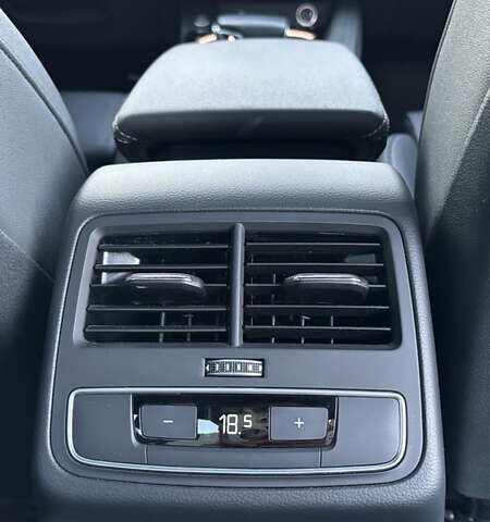 Черный Ауди А4, объемом двигателя 1.98 л и пробегом 115 тыс. км за 26000 $, фото 15 на Automoto.ua