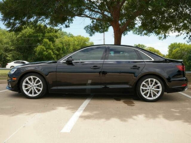 Черный Ауди А4, объемом двигателя 2 л и пробегом 32 тыс. км за 9600 $, фото 3 на Automoto.ua