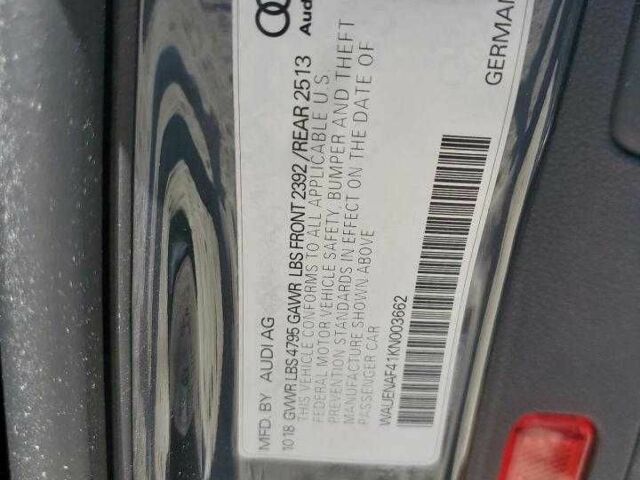 Черный Ауди А4, объемом двигателя 2 л и пробегом 100 тыс. км за 5000 $, фото 11 на Automoto.ua