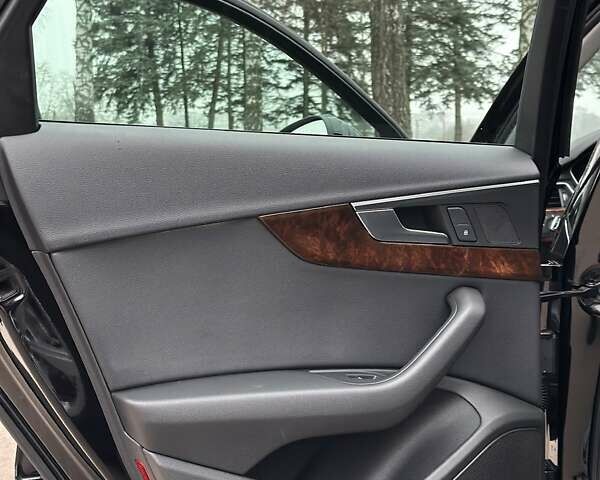 Черный Ауди А4, объемом двигателя 2 л и пробегом 77 тыс. км за 21999 $, фото 12 на Automoto.ua