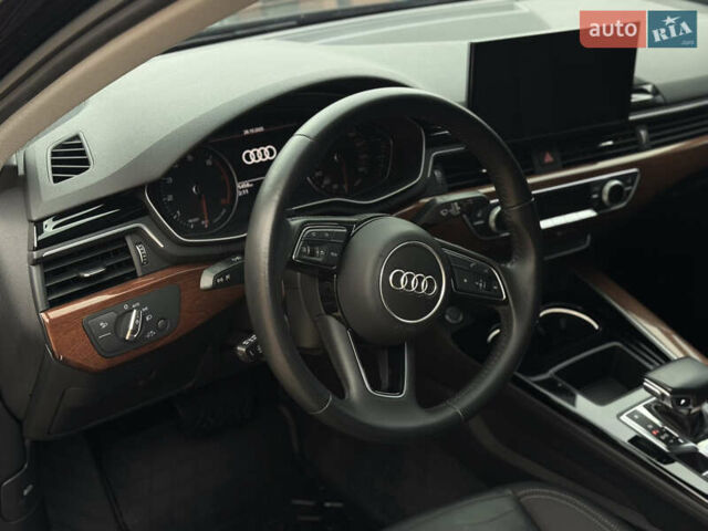 Чорний Ауді А4, об'ємом двигуна 2 л та пробігом 55 тис. км за 23800 $, фото 41 на Automoto.ua