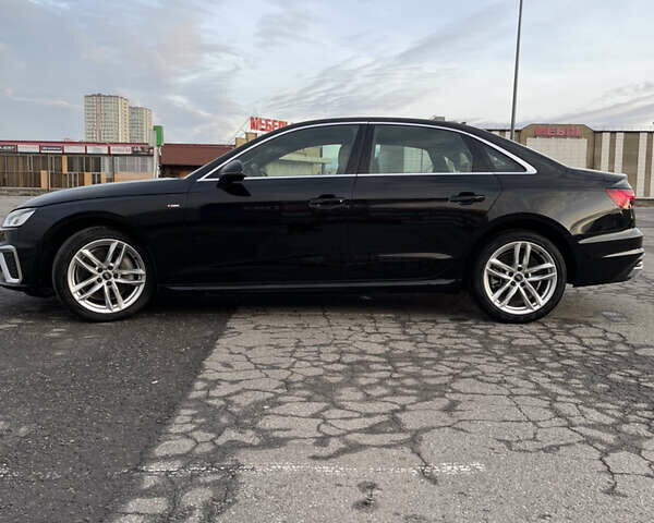 Чорний Ауді А4, об'ємом двигуна 2 л та пробігом 50 тис. км за 31300 $, фото 8 на Automoto.ua