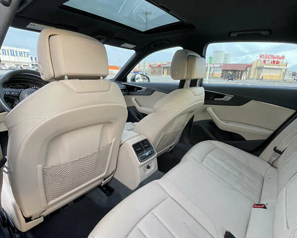 Чорний Ауді А4, об'ємом двигуна 2 л та пробігом 50 тис. км за 31300 $, фото 21 на Automoto.ua