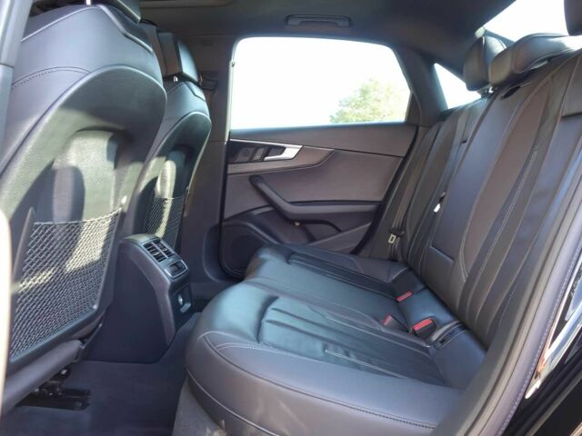 Черный Ауди А4, объемом двигателя 2 л и пробегом 33 тыс. км за 10000 $, фото 14 на Automoto.ua