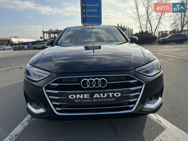 Черный Ауди А4, объемом двигателя 2 л и пробегом 203 тыс. км за 23490 $, фото 1 на Automoto.ua