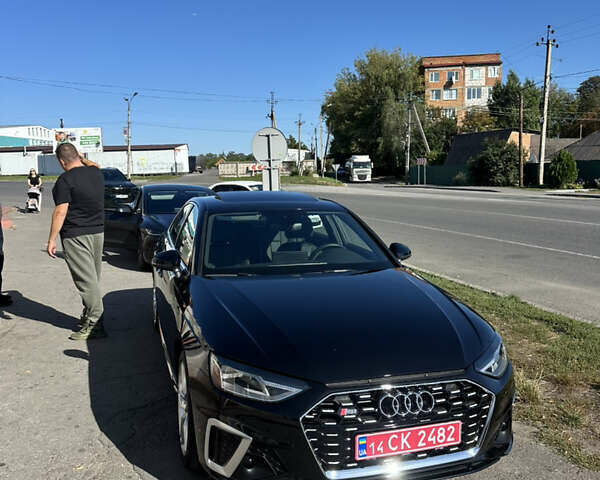 Черный Ауди А4, объемом двигателя 2 л и пробегом 114 тыс. км за 24000 $, фото 3 на Automoto.ua