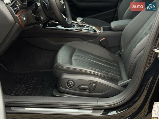 Чорний Ауді А4, об'ємом двигуна 2 л та пробігом 55 тис. км за 23800 $, фото 38 на Automoto.ua